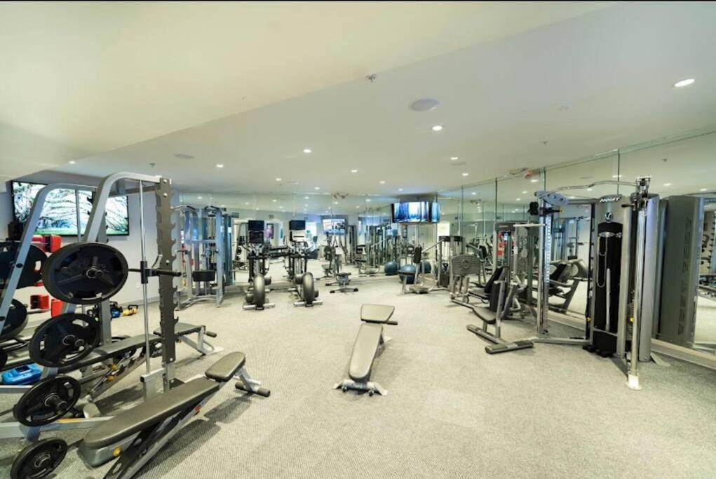 Apartamento Chic Retreat-Walk To Nrg-Pool Houston Exterior foto
