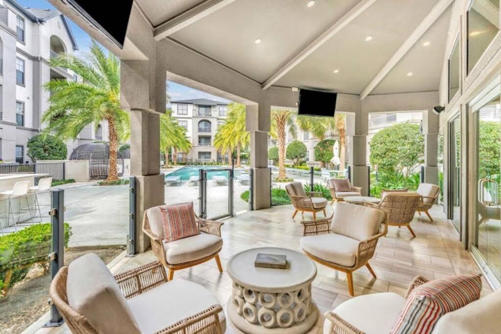 Apartamento Chic Retreat-Walk To Nrg-Pool Houston Exterior foto