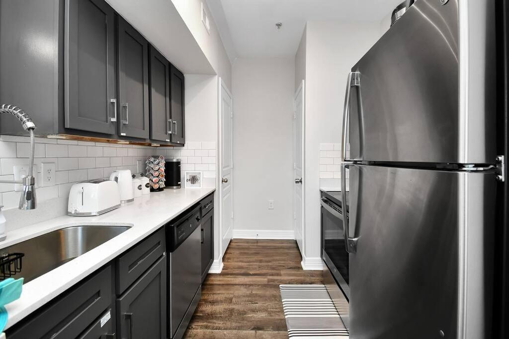 Apartamento Chic Retreat-Walk To Nrg-Pool Houston Exterior foto