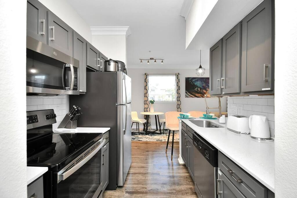 Apartamento Chic Retreat-Walk To Nrg-Pool Houston Exterior foto